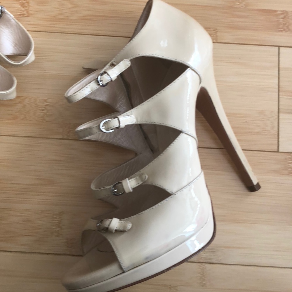 Cascadei Designer Heels - Picture 3 of 8